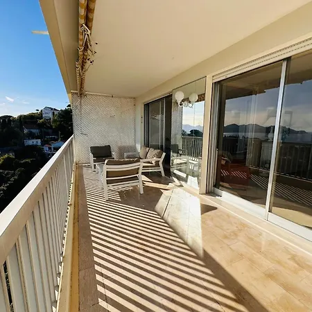 Large, Light And Modern 2 Bedroomed In With Sea Views, Pool And Lovely Terrace - 1503 Cannes